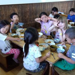 日高どろんこ保育園「異文化交流」